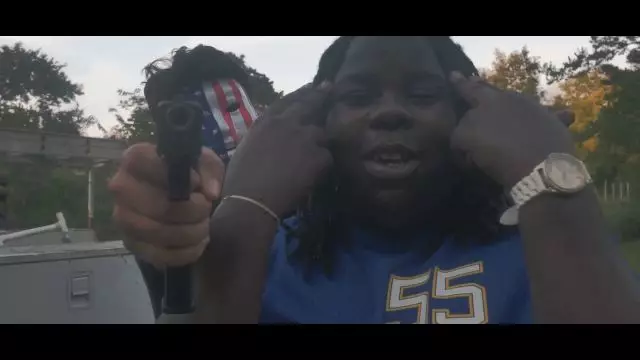 Lafamilia feat. Cardo '' Aint No Steppa '' ( Official Music Video ) Directed by 6ix1ne5ive